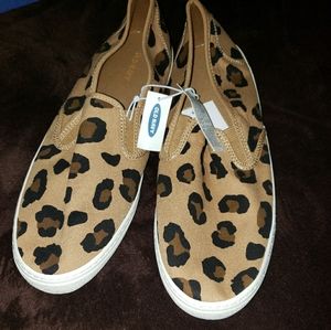 Slip on canvas shoe